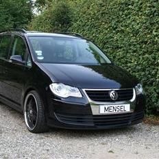 VW Touran  TDI  R 20"