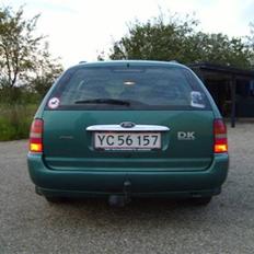 Ford Mondeo 1.8i *SOLGT*