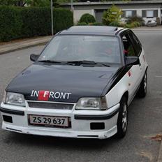 Opel Kadett GSI 16v rally