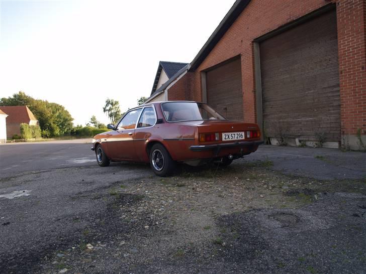 Opel Ascona B 2,0 E (vinterhi) billede 16