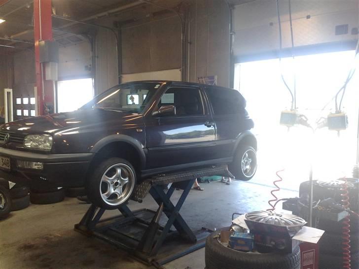 VW Golf 3 Gt >SOLGT< billede 3