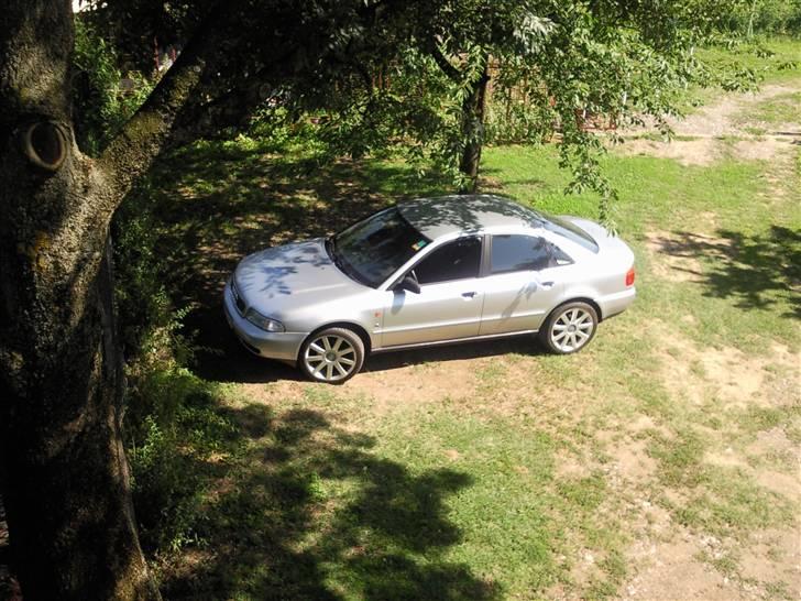 Audi A4 ** SOLGT ** billede 6