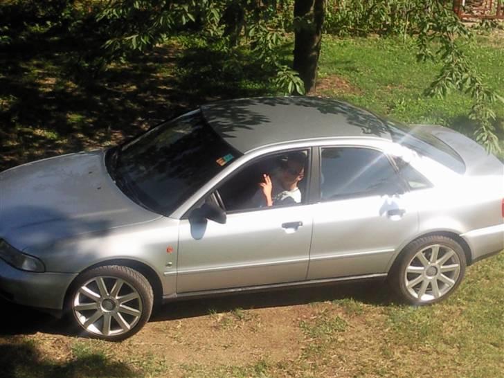 Audi A4 ** SOLGT ** billede 10