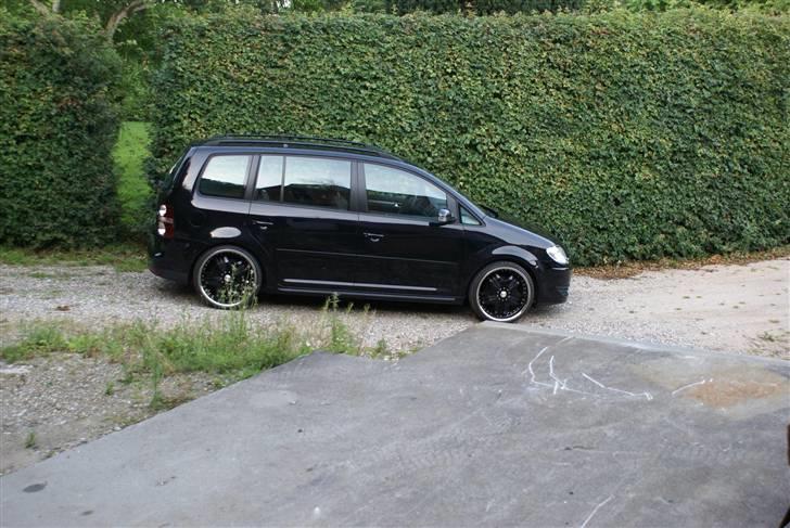 VW Touran  TDI  R 20" billede 3