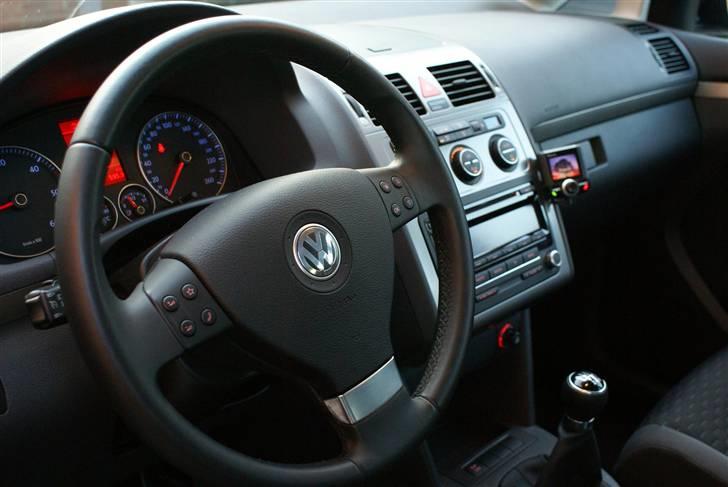 VW Touran  TDI  R 20" - Fjernbetjening i rettet :-) billede 14