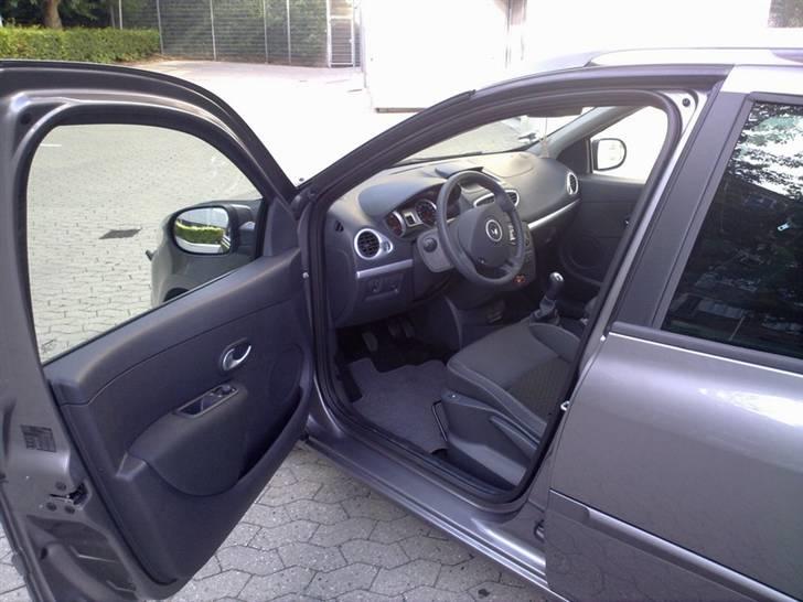 Renault Clio III *SOLGT* billede 6