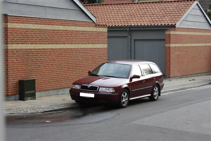 Skoda Octavia GLX Combi billede 11