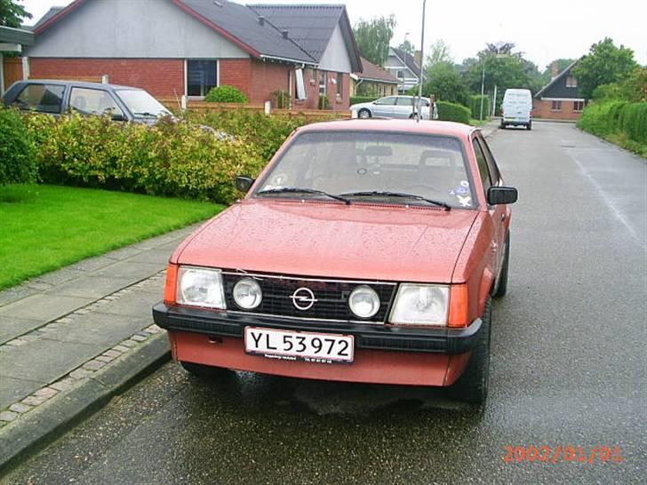 Opel kadett D byttet billede 1