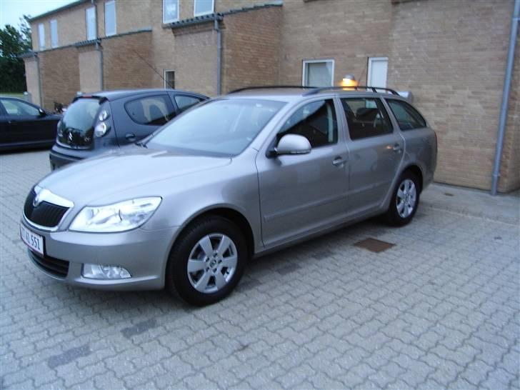 Skoda octavia combi elegance billede 3