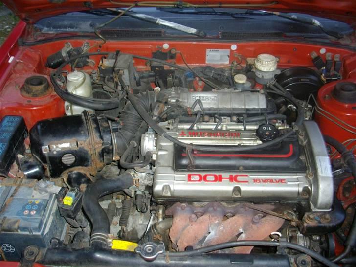 Mitsubishi Galant 2.0 GTI "solgt" billede 7