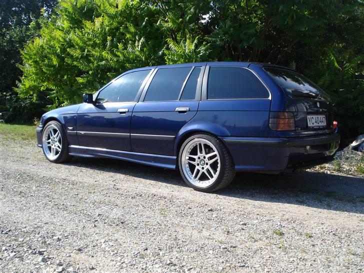BMW E36 320i touring SOLGT billede 6