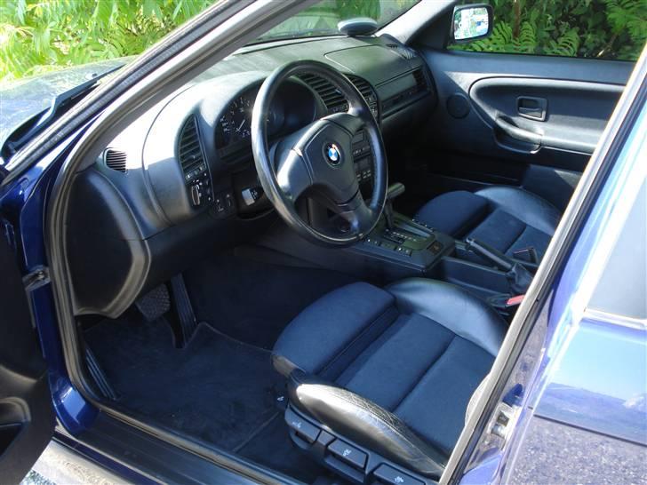 BMW E36 320i touring SOLGT billede 7