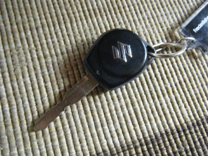 Suzuki swift 1.3ddis * SOLGT * billede 7