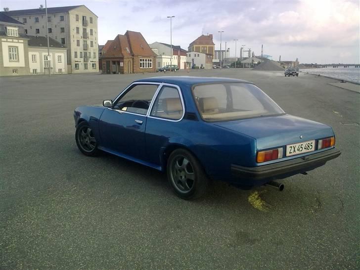 Opel ascona b billede 3