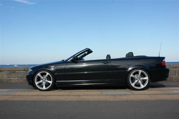 BMW 320i Cab. E46 SOLGT billede 3