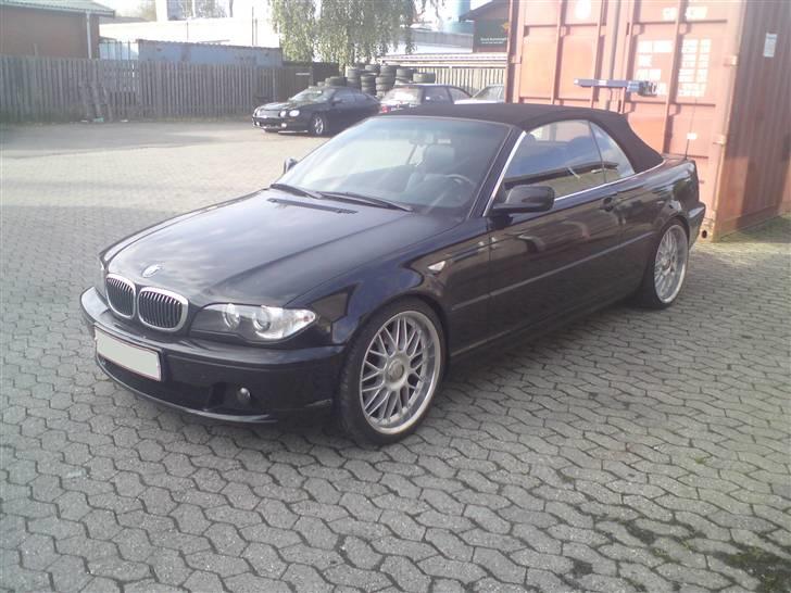 BMW 320i Cab. E46 SOLGT billede 10