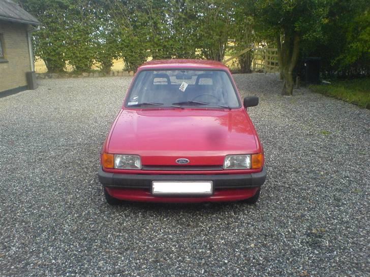 Ford Fiesta 1,1 C - Den pyntede sq. billede 12