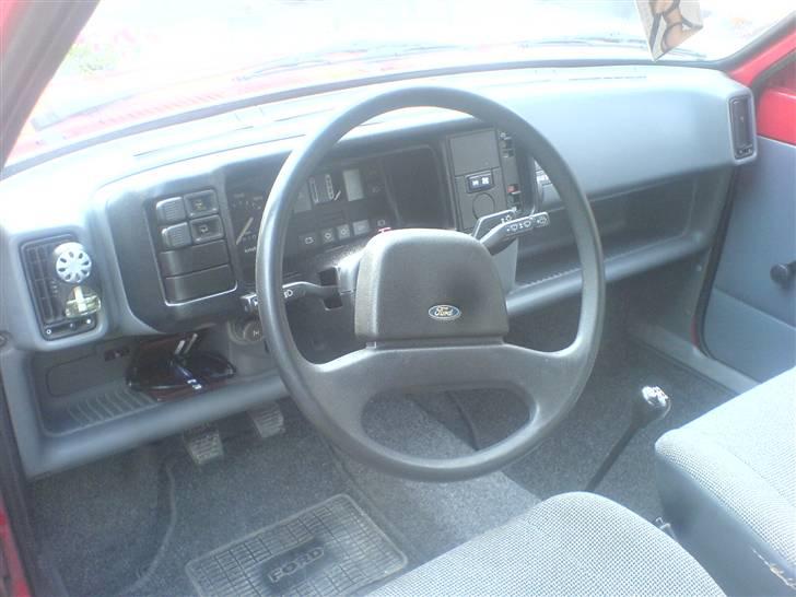 Ford Fiesta 1,1 C - Kabinen... billede 16