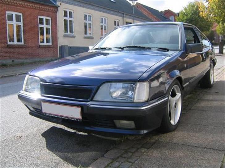 Opel Monza 3.0E billede 12
