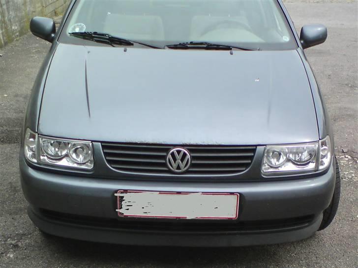 VW polo solgt - ved godt at der manler emblem fri front men synes selv det ser ok ud billede 6