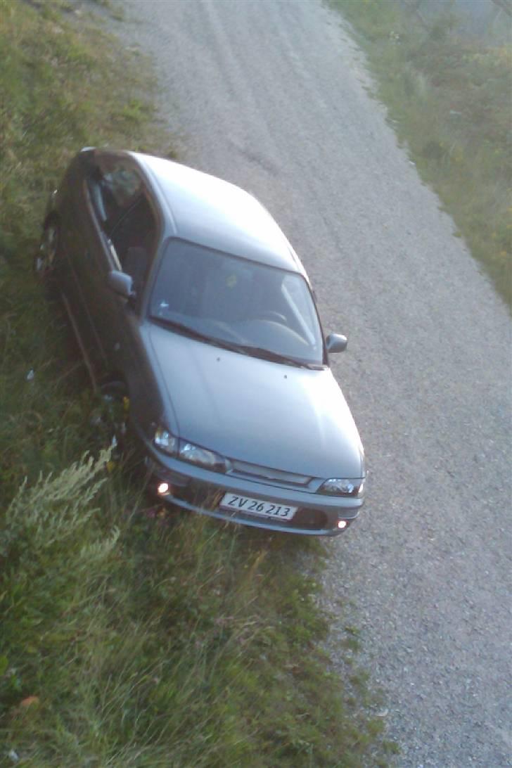 Toyota Corolla E10 byttet billede 4