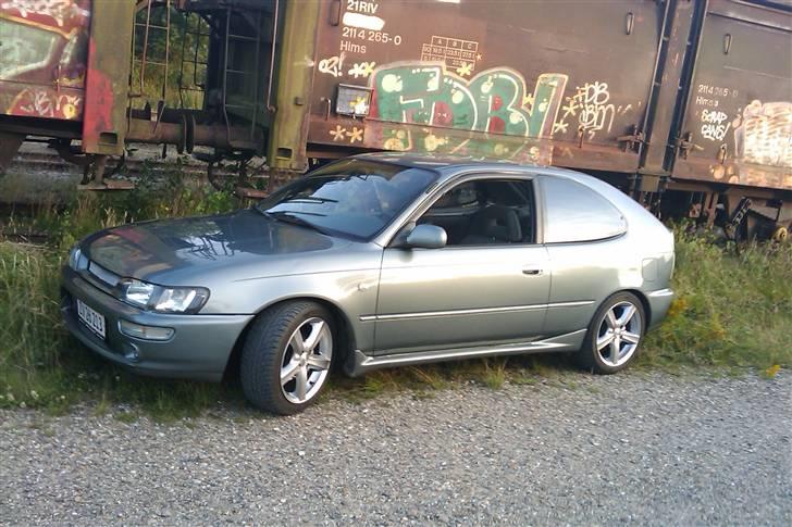 Toyota Corolla E10 byttet billede 7