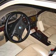 BMW 740i *SOLGT*