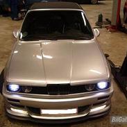 BMW 320I Cabriolet (SOLGT)