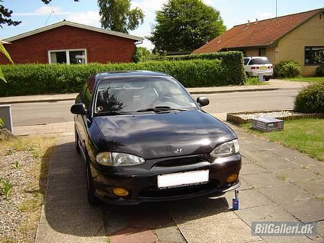 Hyundai accent SOLGT billede 1