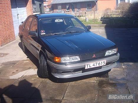 Mitsubishi Galant *solgt* billede 4