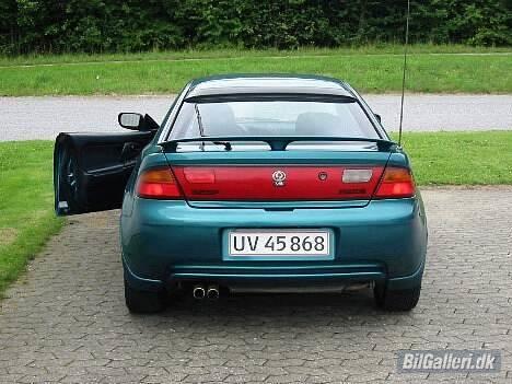 Mazda 323 F GT 2,0 V6 billede 4