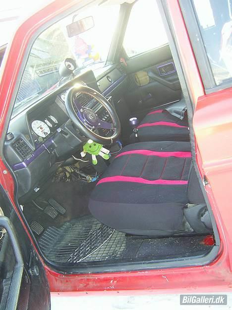 Volvo 240 aka Michelle - 12" ratt som skal inn i bilen billede 11