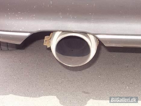 Mitsubishi Lancer  - denaus udstødning ja det lyder rigtigt godt billede 3