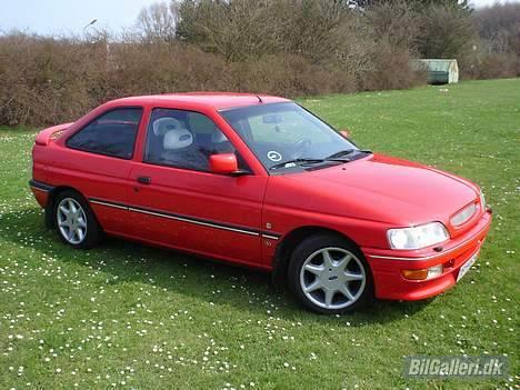 Ford Escort ( SOLGT ) billede 1