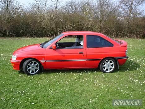 Ford Escort ( SOLGT ) billede 4