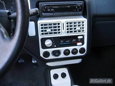 Peugeot 106 XR 1,4i (DØD) billede 3