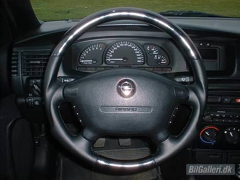 Opel  Vectra I-500R #solgt# - Irmscher læder/carbon rat m/ratbetjening... billede 2