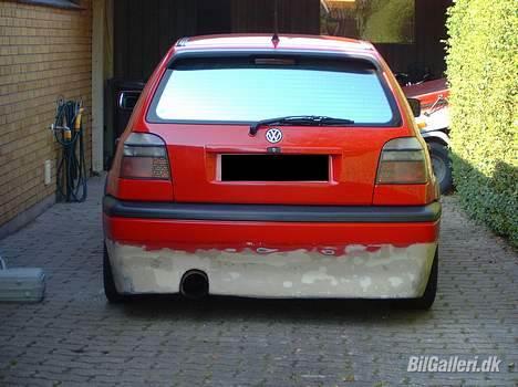 VW golf gti 16v *solgt* - bagkofangeren inden den blev malet billede 9