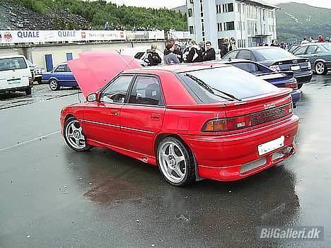 Mazda 323 F Turbo Intercooler billede 20