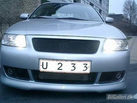 Audi A3 turbo - Her ses nr.pladen. Bilen er Dansk og IKKE fake. billede 8