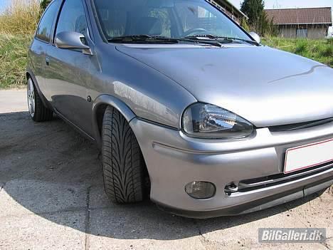 Opel Corsa Turbo *SOLGT* billede 2