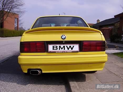BMW 320i E30 KAT. (SOLGT) billede 4