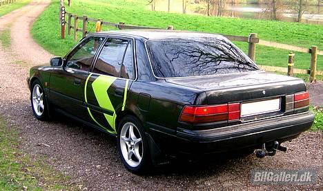 Toyota Carina II GLI - Her kan man se solfilmen billede 10