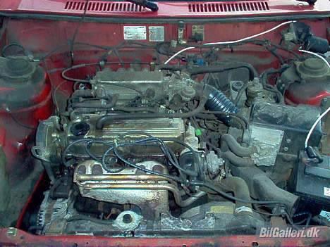 Mazda 626 "solgt" billede 6