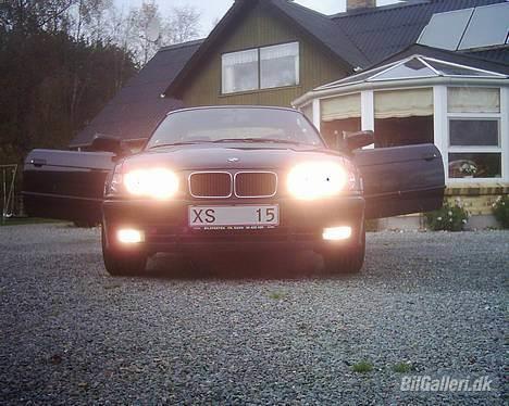 BMW 325i coupé (solgt) billede 8