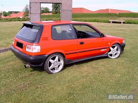 Toyota Corolla 1.6 Gsi - SOLGT billede 8