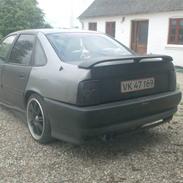 Opel vectra a (DØD)