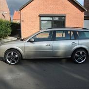 Ford Mondeo 2,5 V6 Trend*SOLGT