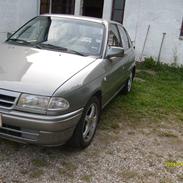 Opel Astra F
