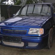 Opel corsa a 2,0 8v 